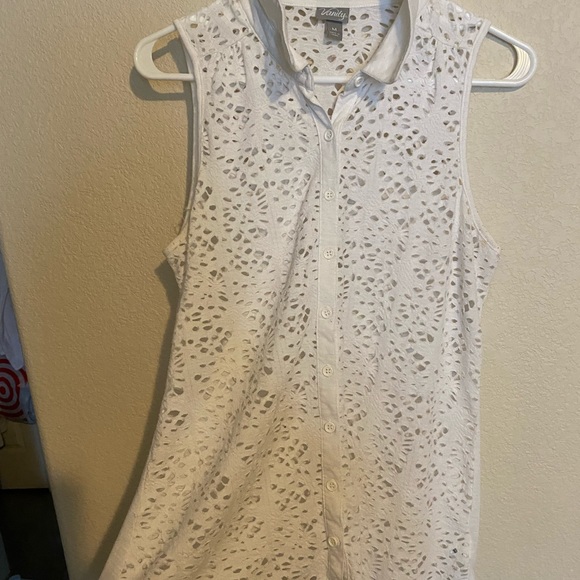 Button up blouse - Picture 1 of 2